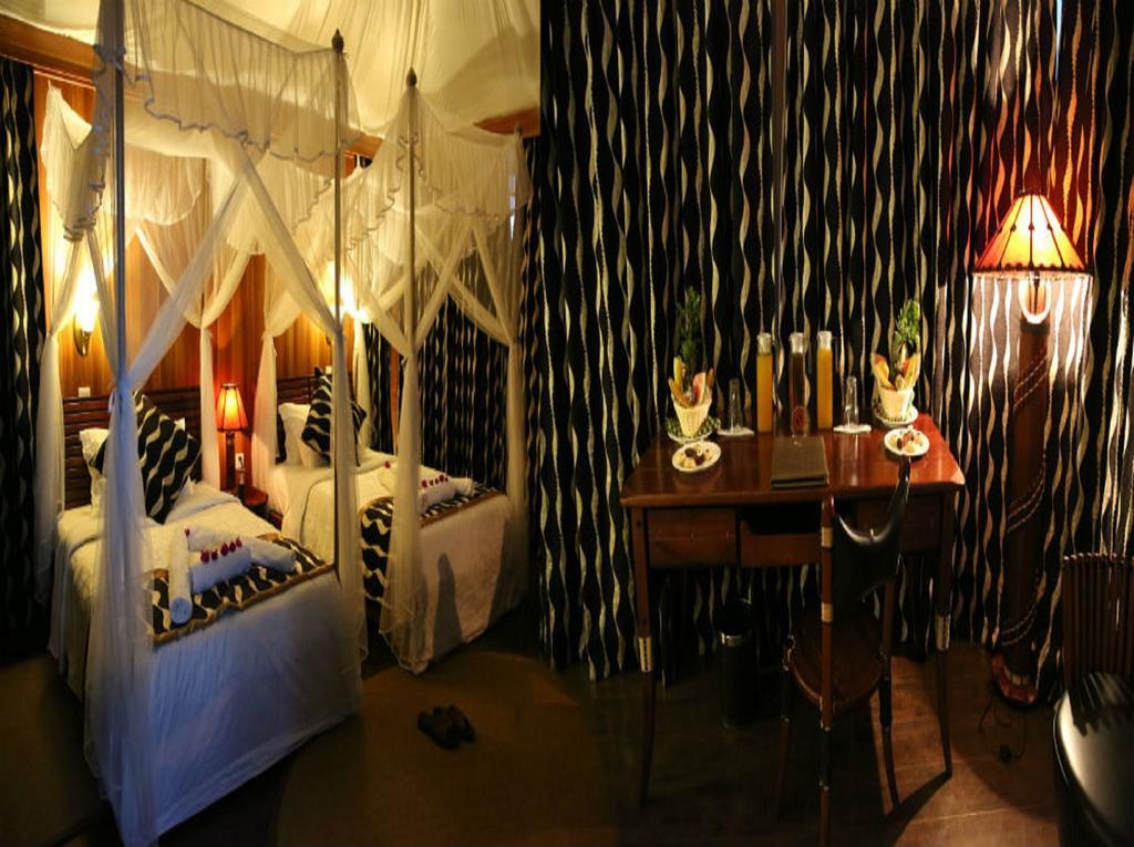 Aa Lodge Maasai Mara Talek Exterior photo