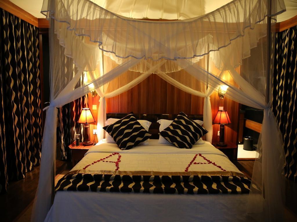 Aa Lodge Maasai Mara Talek Exterior photo